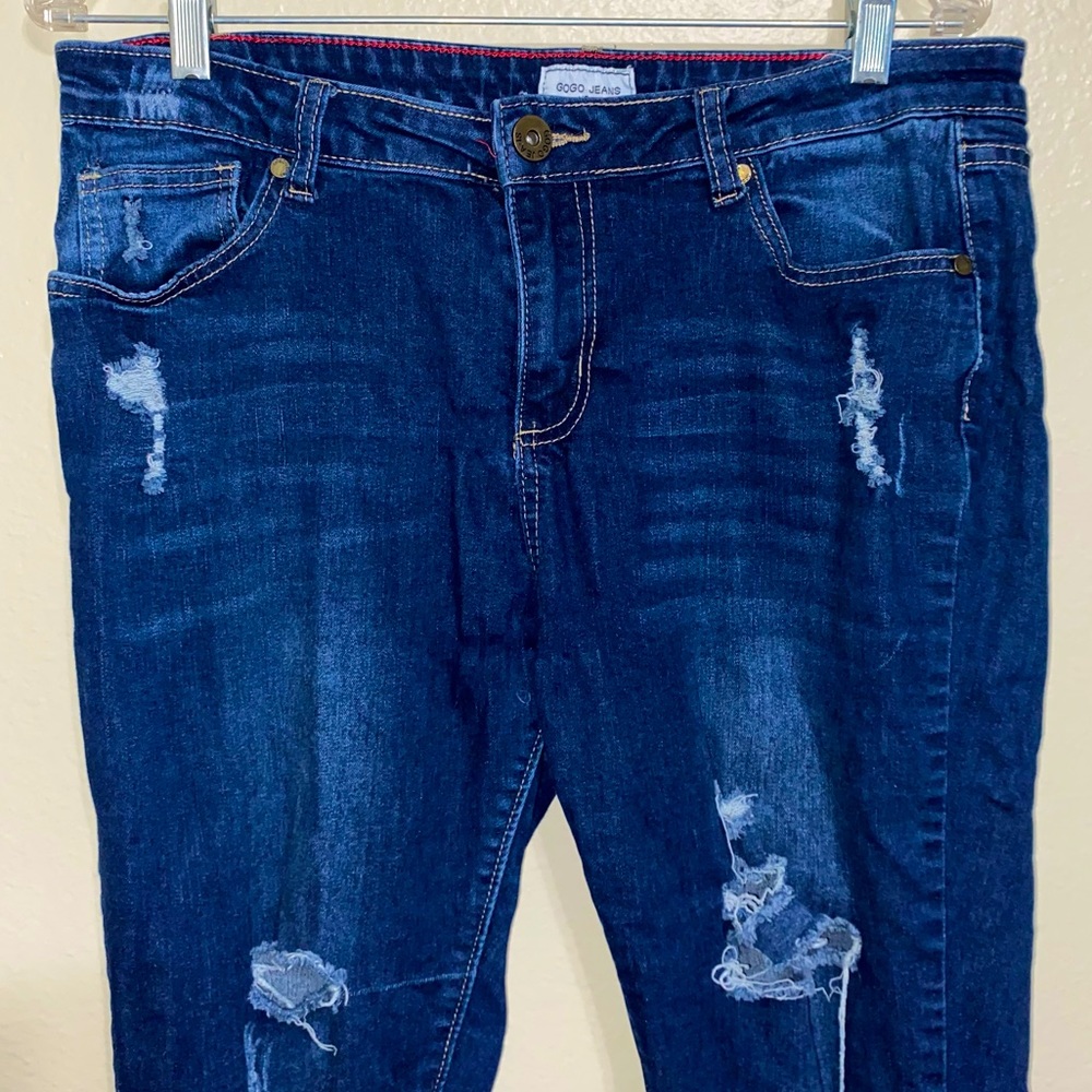 Distressed Skinny Jeans